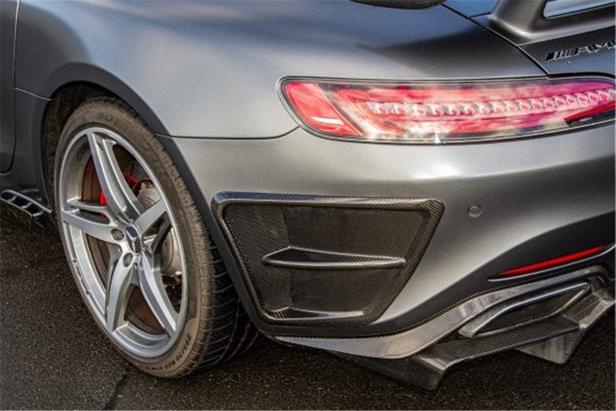 Uscita aria posteriore carbonio Capristo Mercedes AMG GT/GTS 2015-2017 Uscita aria posteriore carbonio Capristo Mercedes AMG GT/GTS 2015-2017