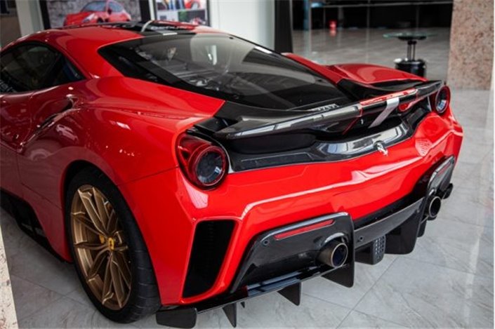 Pare-chocs arrière Capristo Ferrari 488 Pista carbone