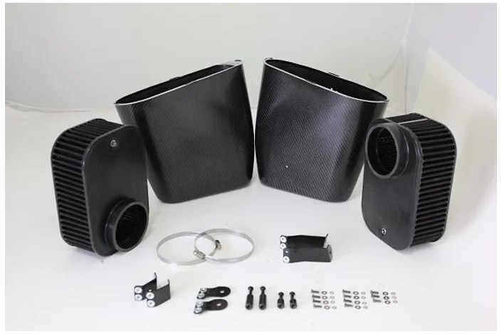 Kit d'admission en fibre de carbone Armaspeed pour Porsche Macan 3.0/3.6T ARMAMACA30-A