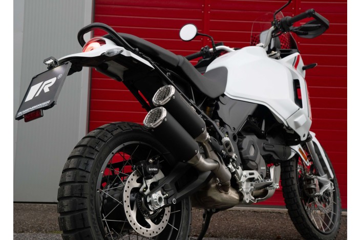 Sistema di scarico racing BoostR in acciaio inox nero Remus 31783 156523  Ducati DesertX 2023-2025