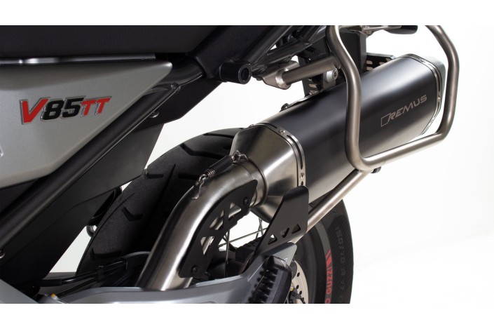 Sistema di scarico terminale sportivo in acciaio inox nero Remus Black Hawk MOTO GUZZI V85 TT 2021 64782 455519