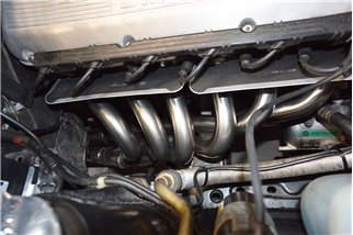 Collettore + "X-Pipe"(Guida a sinistra)100% InoxPer catalizzatore di serie per BMW E30 320i Kat (Berlina - Coupè -Touring - Cabr