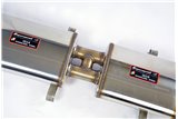 Scarico anteriore + centrale destro (3 Silenziatori)Disponibile su richiesta per FERRARI 400i '79 - '85