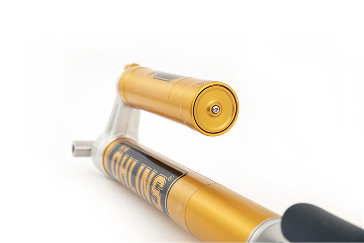 komplettes Scarico-System aus Titan/Inox HYPERCONE 036882 995515 YAMAHA MT-09 Street Rally 2014